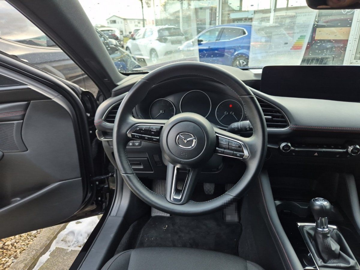 Mazda 3 2.5L e-SKYACTIV G 140ps foto 5