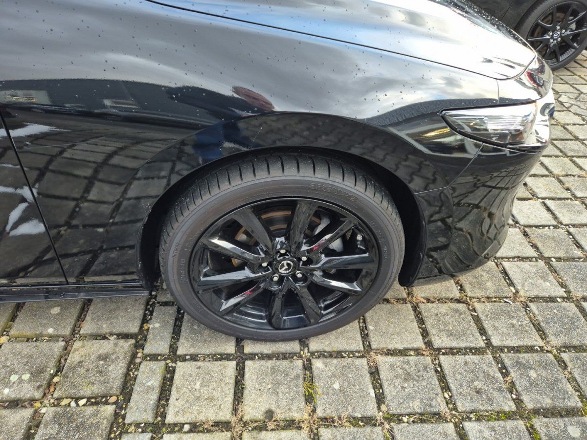Mazda 3 2.5L e-SKYACTIV G 140ps foto 9
