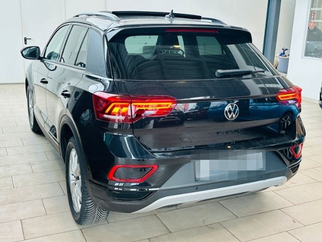 Volkswagen T-Roc Style 2.0 TDI DSG PANO AHK LED ACC RFK foto 6