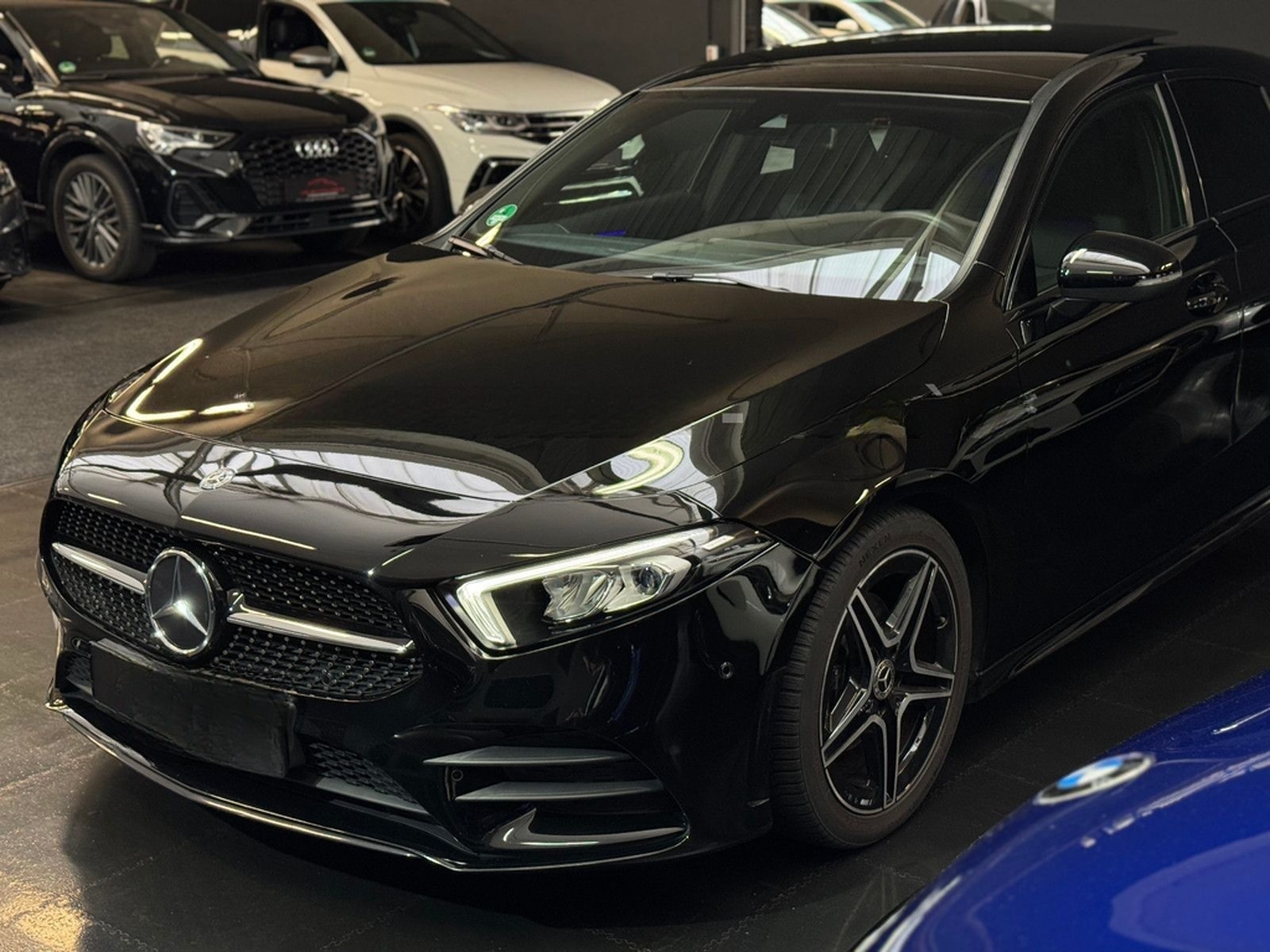 Mercedes-Benz A 180 AMG-Line/Pano/Virtual/Navi/Ambiente/Kamera foto 39