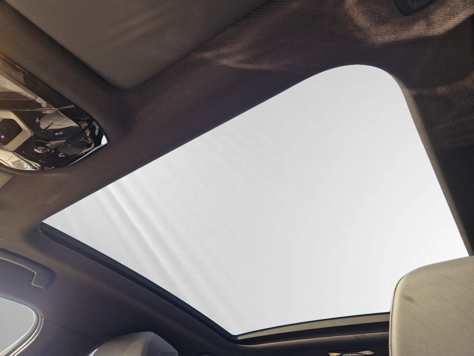 BMW 520d xDrive Limousine MSport|Pano|20"LM|Standhzg foto 16