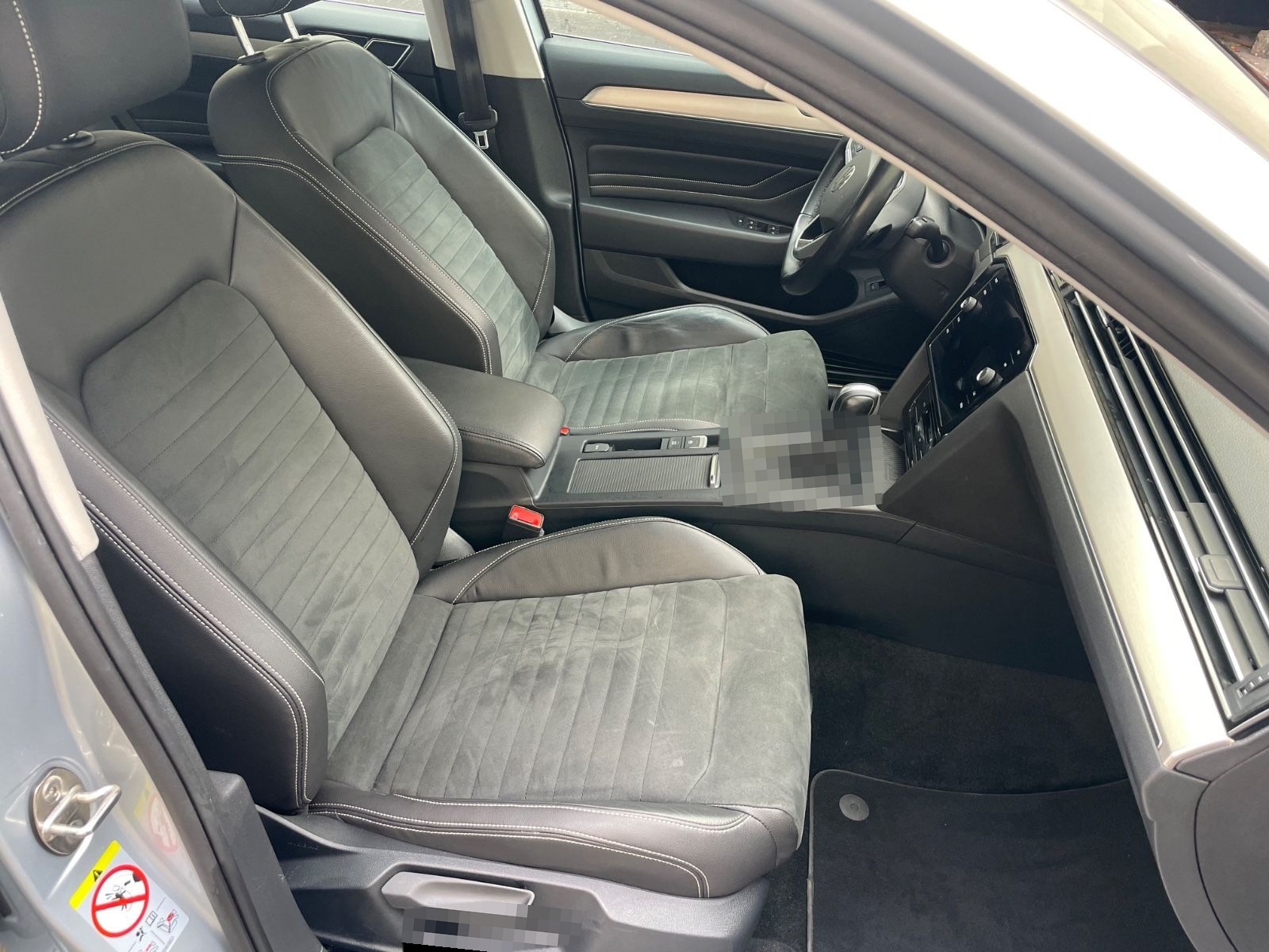 Volkswagen Passat 2.0 TDI  200  Elegance foto 11