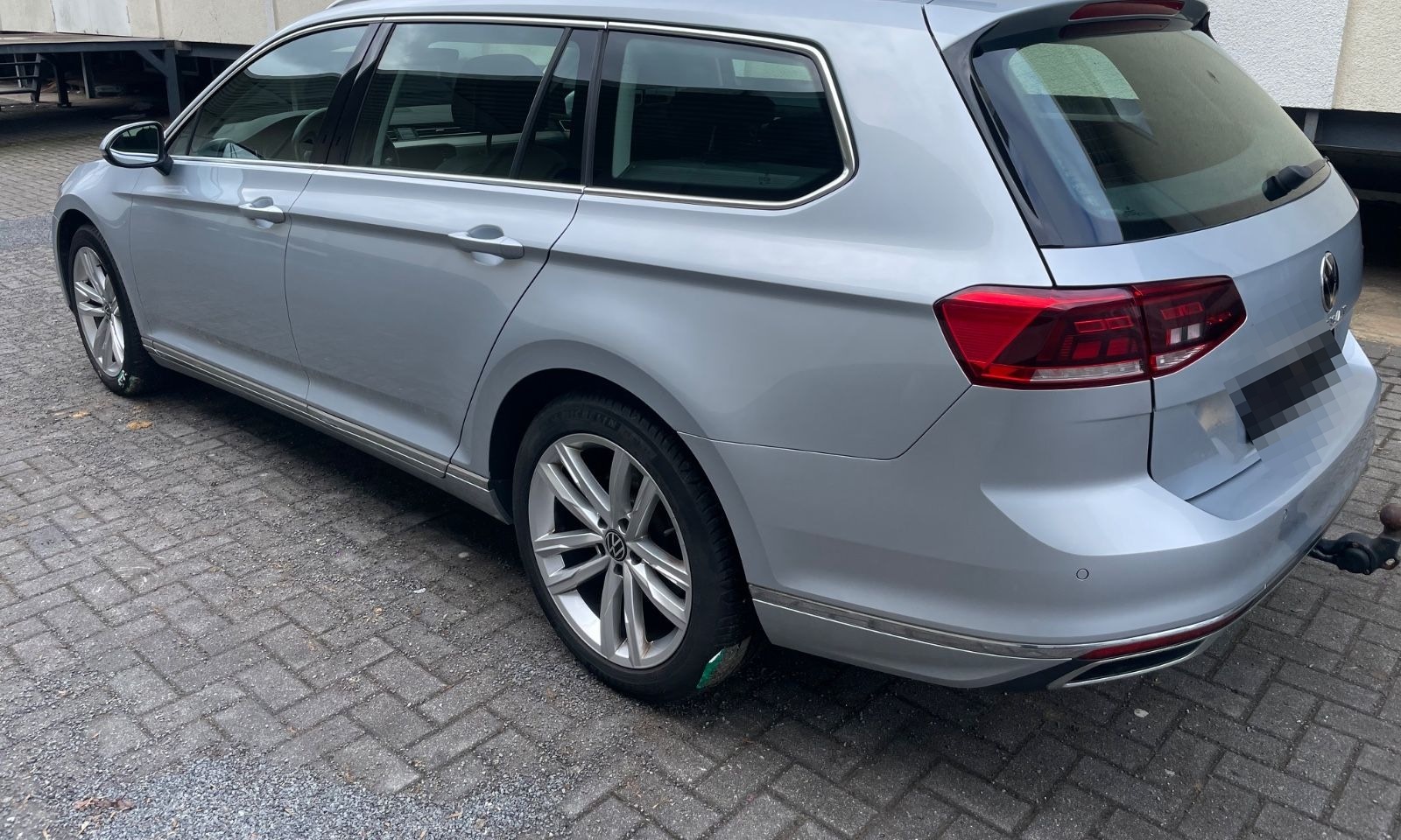 Volkswagen Passat 2.0 TDI  200  Elegance foto 6