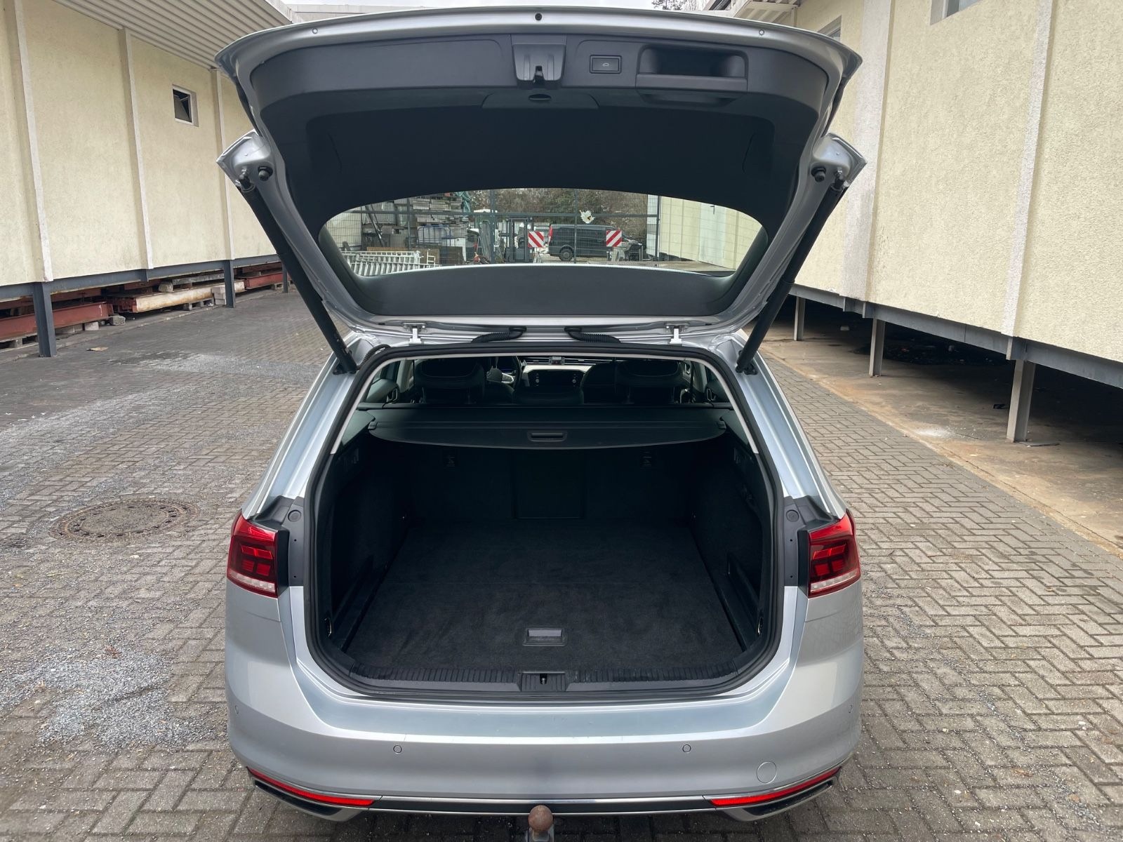 Volkswagen Passat 2.0 TDI  200  Elegance foto 7