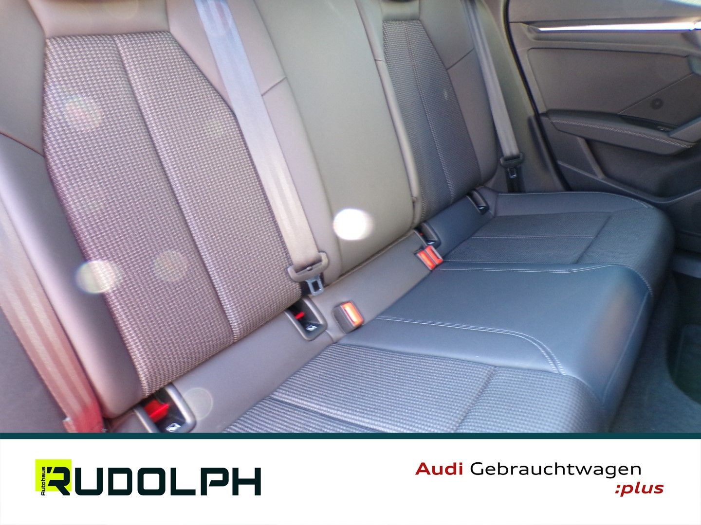Audi S3 Sportback TFSI S-tronic ACC LED Navi PDCv+h   foto 10