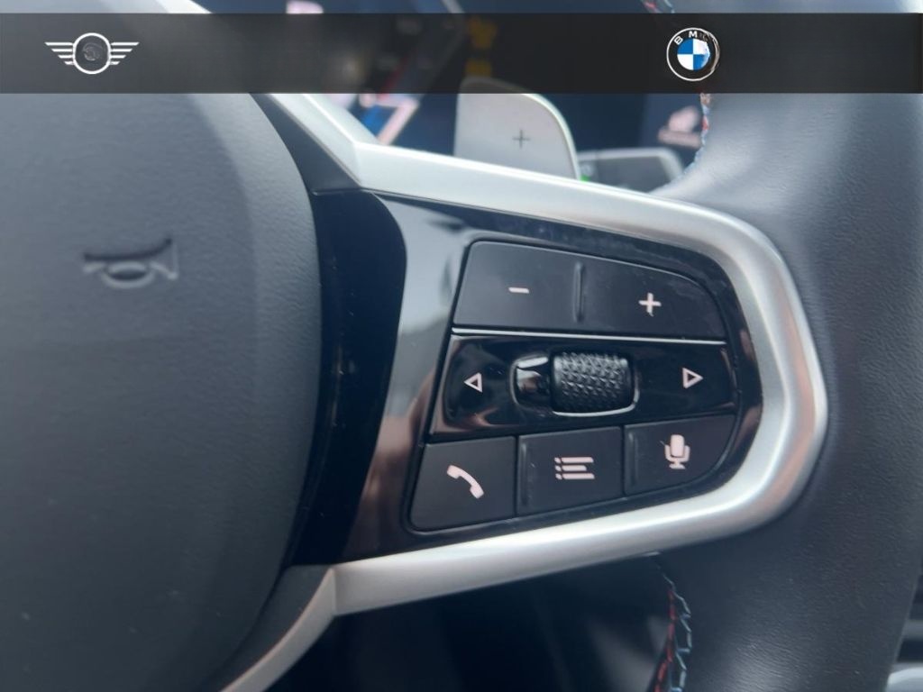 BMW M340i xDrive Touring M Sport RFK LED H&K PANO foto 16