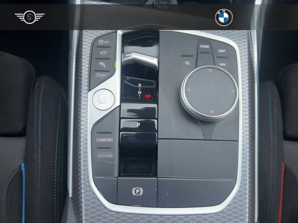 BMW M340i xDrive Touring M Sport RFK LED H&K PANO foto 18