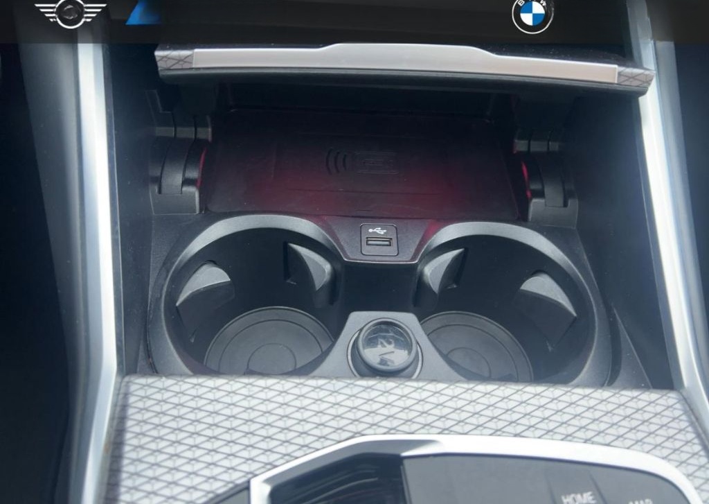 BMW M340i xDrive Touring M Sport RFK LED H&K PANO foto 19