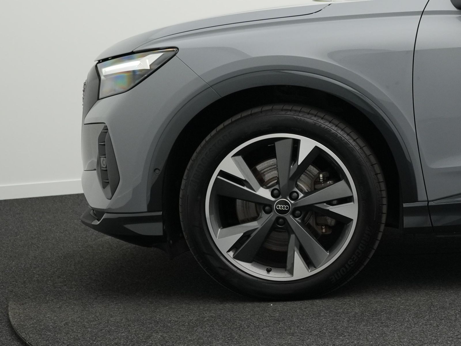 Audi Q4 Sportback e-tron s line *20''* foto 14