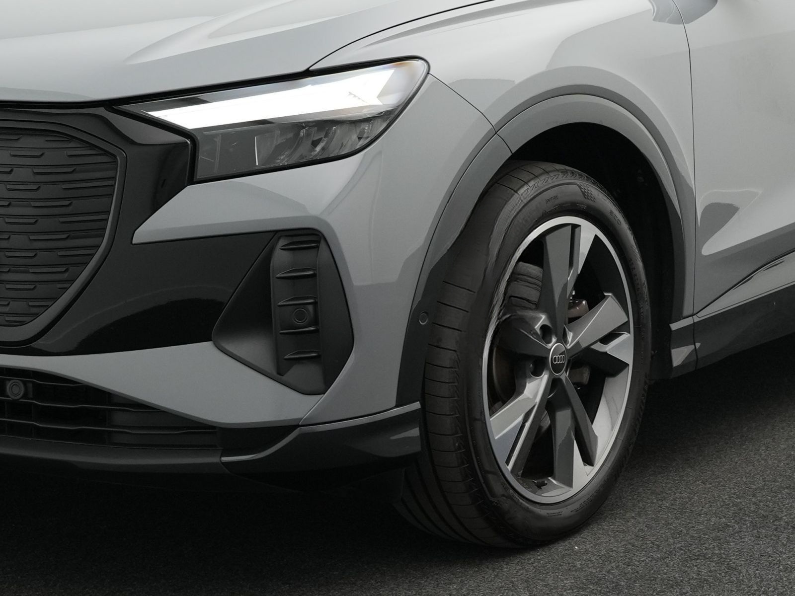 Audi Q4 Sportback e-tron s line *20''* foto 18