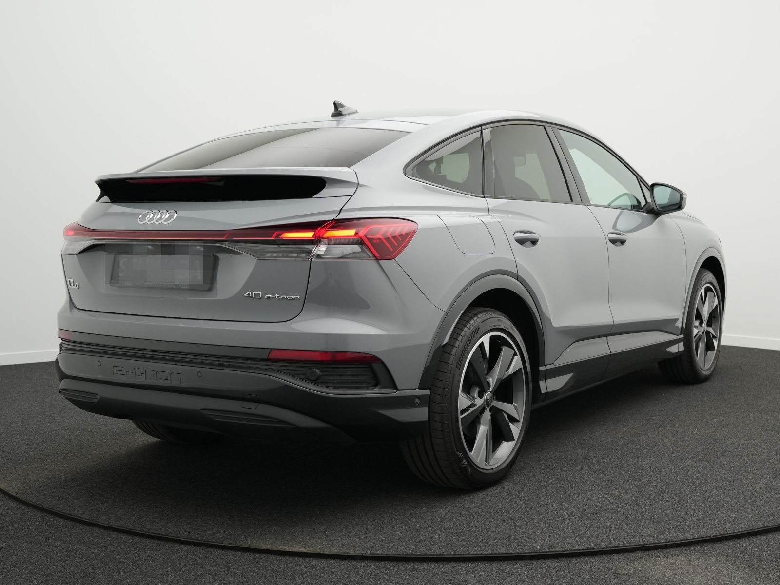 Audi Q4 Sportback e-tron s line *20''* foto 3