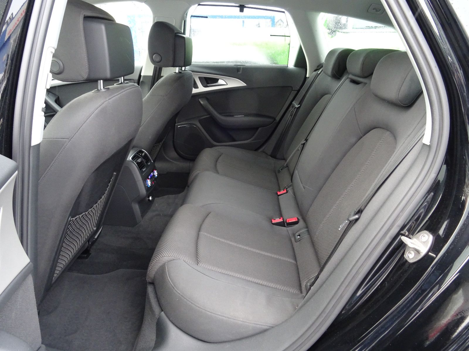 Audi A6 Avant 3.0 TFSI quattro S-Line Selection Bose foto 11