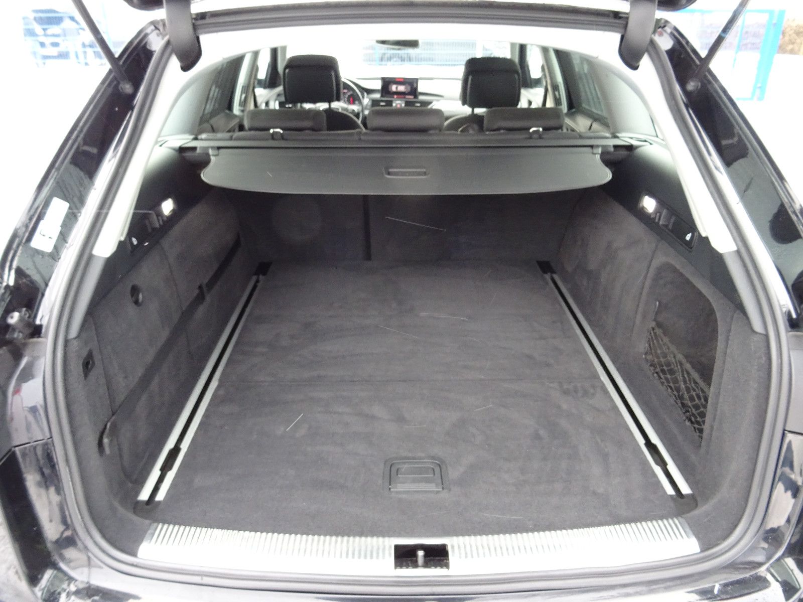 Audi A6 Avant 3.0 TFSI quattro S-Line Selection Bose foto 20