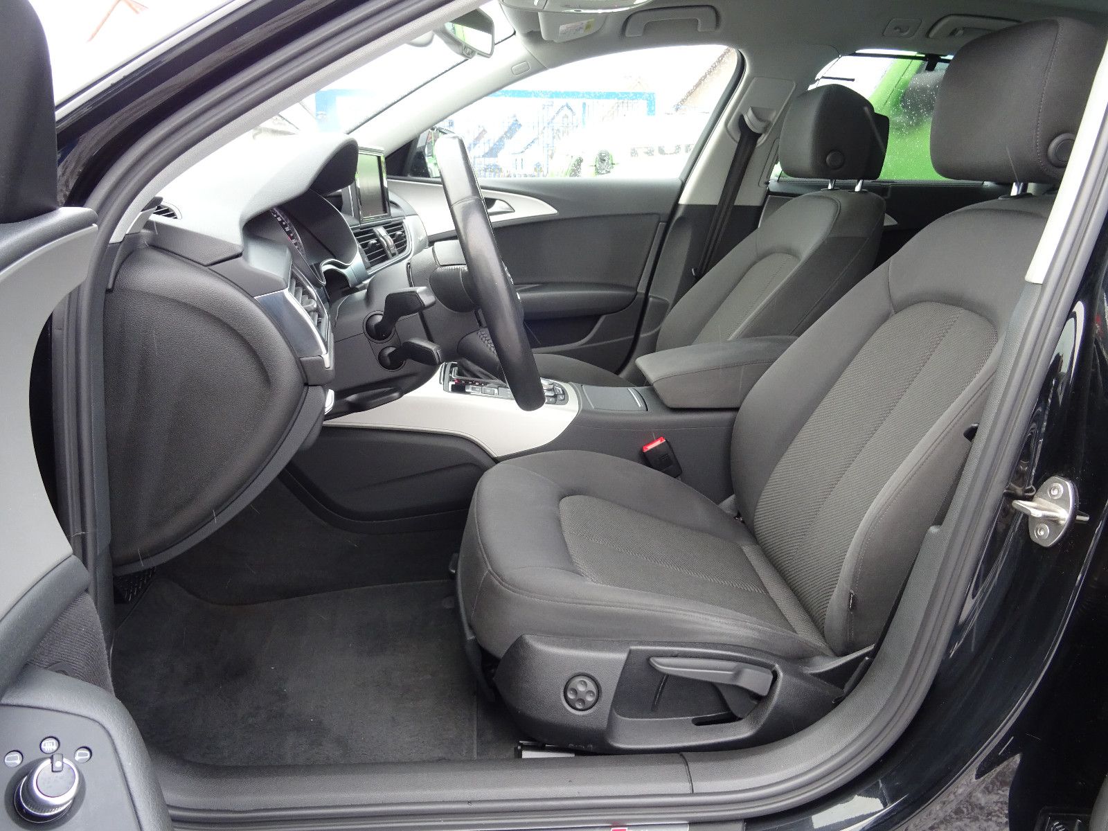 Audi A6 Avant 3.0 TFSI quattro S-Line Selection Bose foto 10
