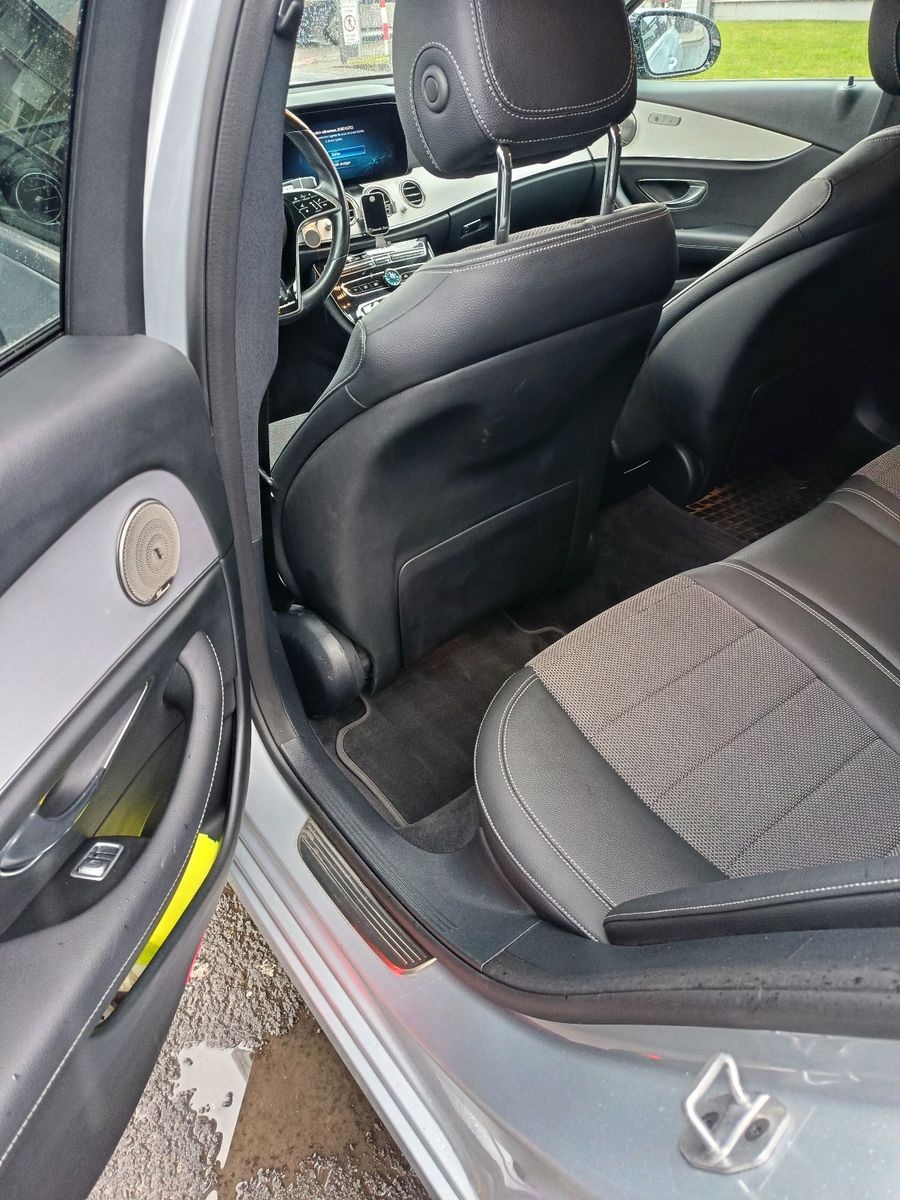 Mercedes-Benz E220dT  Rentner nur 45TKM foto 9