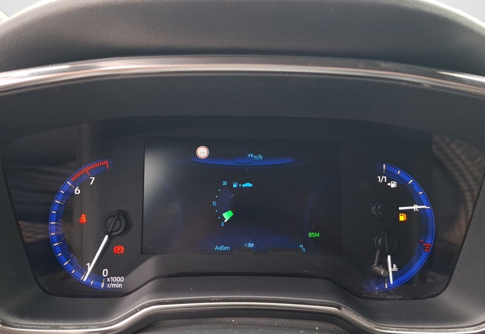 Toyota Corolla 1.2T Team D AHK / BI-LED / SMART-CONNECT foto 12