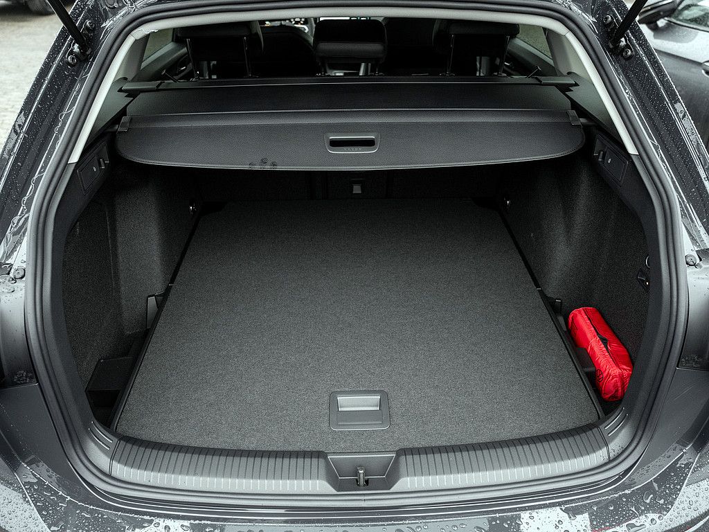Volkswagen Golf VIII Variant 1.5 eTSI Energy LED FACEL. ACC foto 15