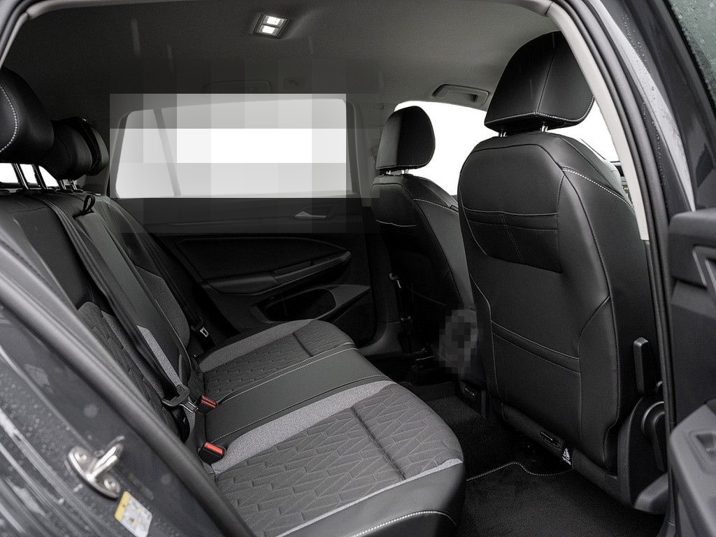 Volkswagen Golf VIII Variant 1.5 eTSI Energy LED FACEL. ACC foto 4