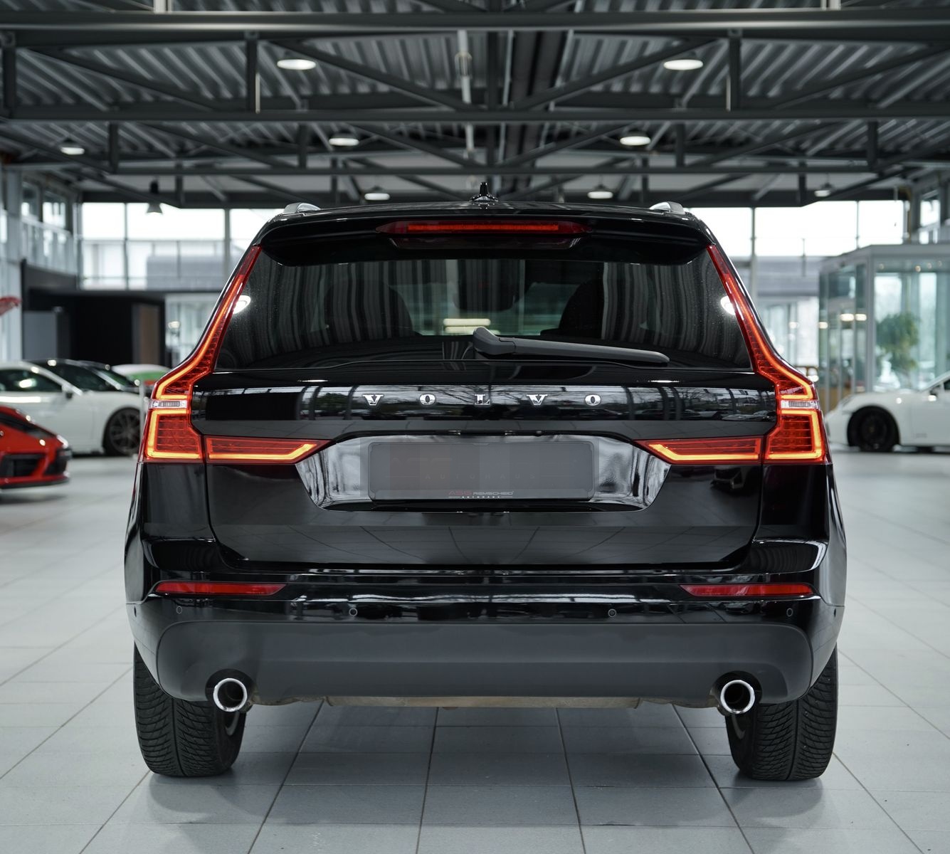 Volvo XC60 Momentum 2WD *H-UP *Kamera *Digital *Navi foto 8