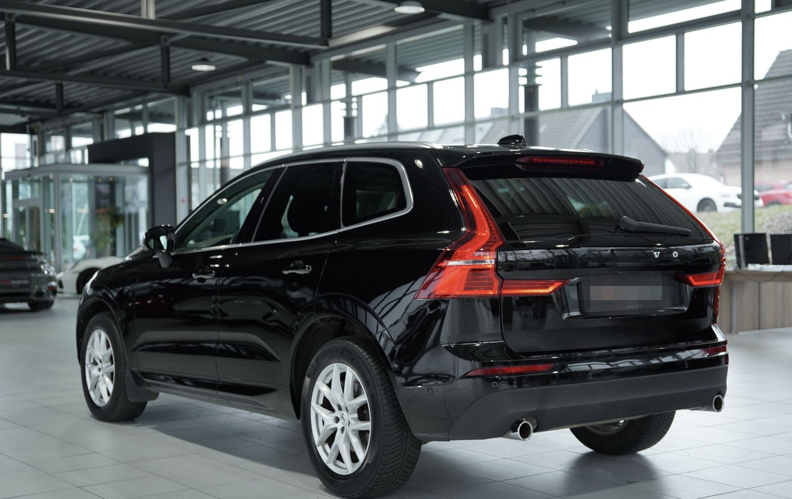 Volvo XC60 Momentum 2WD *H-UP *Kamera *Digital *Navi foto 9