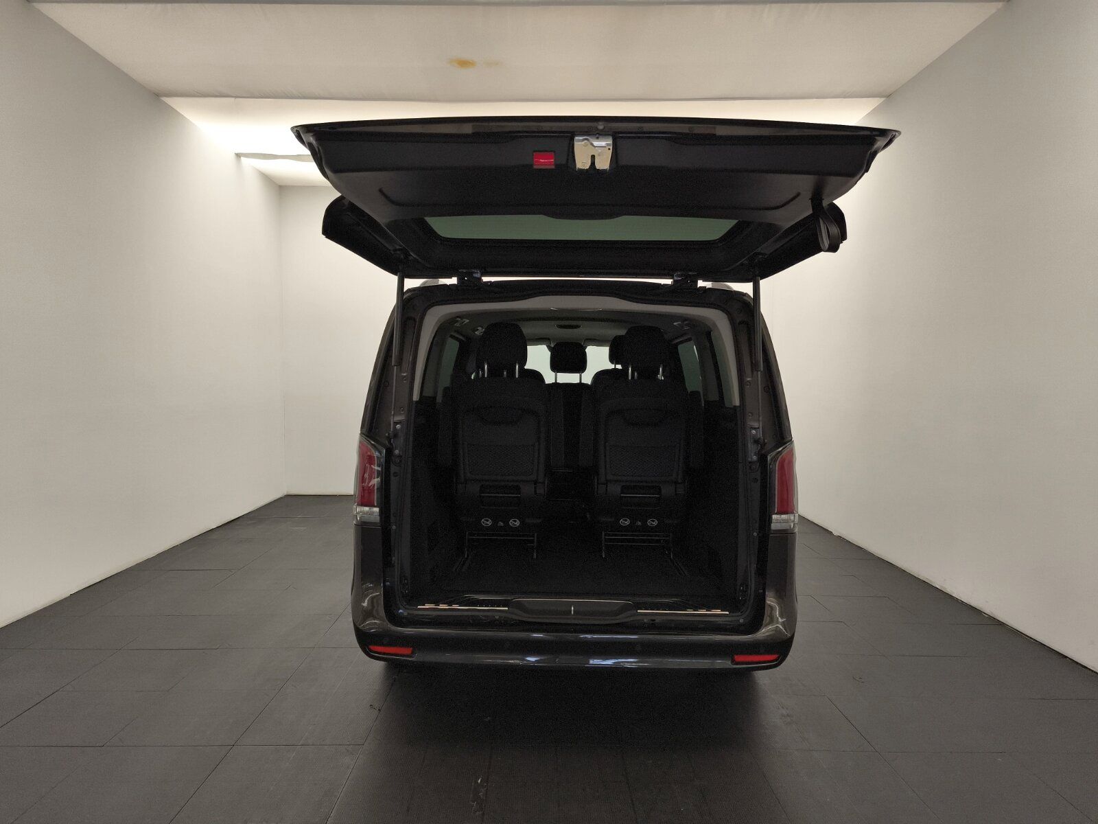 Mercedes-Benz V 300 d 4M Style/L DISTR. Navi Multibeam AHK foto 10