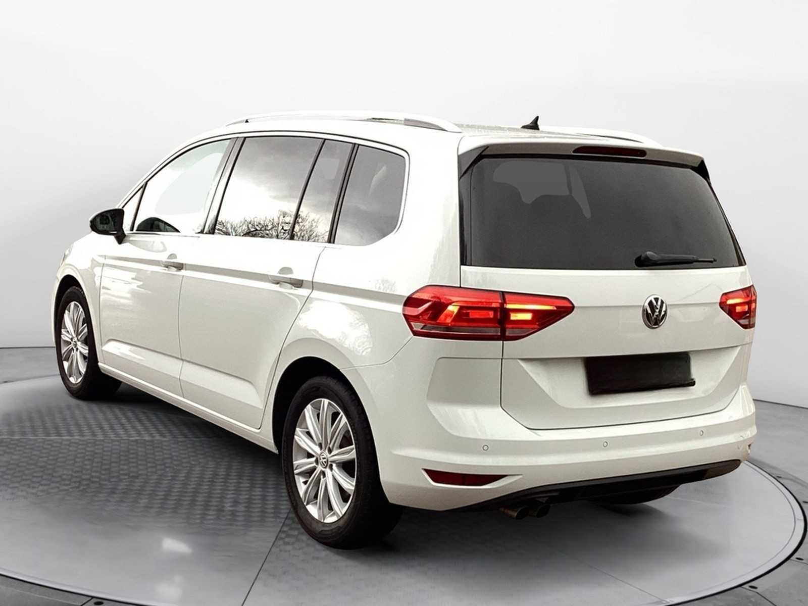 Volkswagen Touran 1.8TSI DSG Highline LED Navi Kamera ACC foto 4