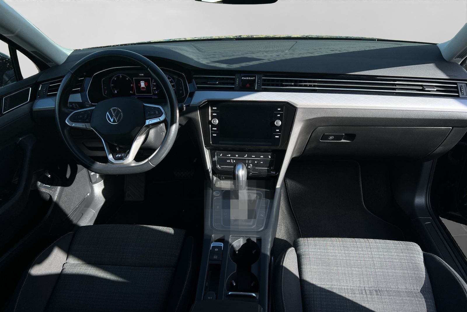 Volkswagen Passat Variant 2.0 TDI DSG BUSINESS ASSIST KAMER foto 5