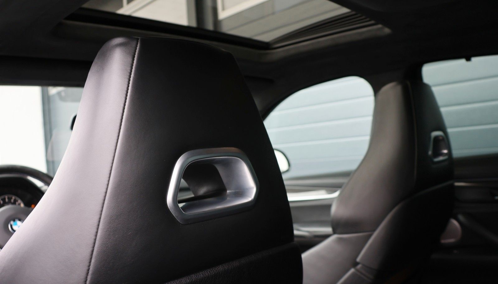 BMW X6M/HUD/B&O/360°/CarPlay/4xSHZ/SBL/LHZ/R21 foto 20