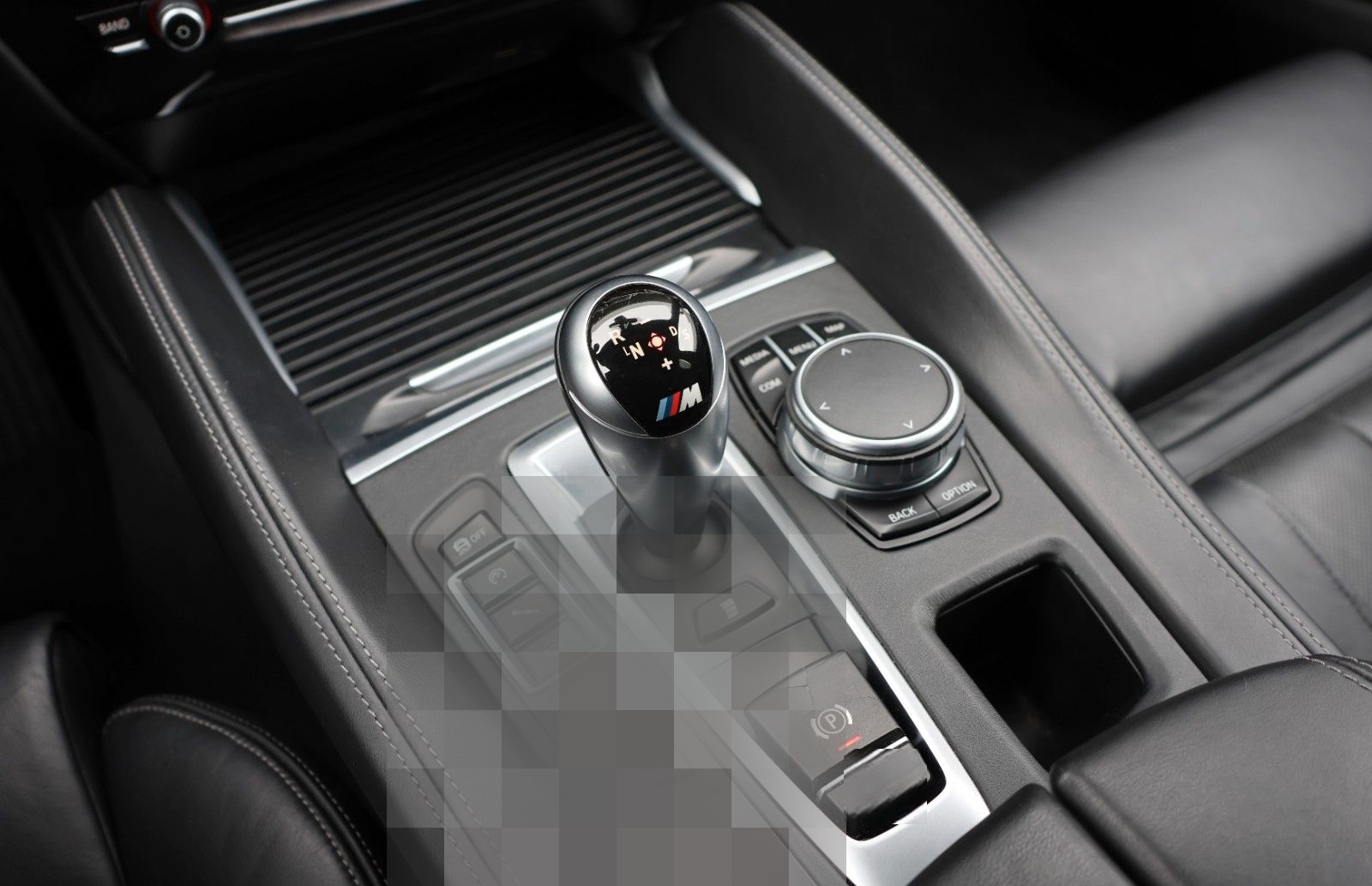 BMW X6M/HUD/B&O/360°/CarPlay/4xSHZ/SBL/LHZ/R21 foto 25