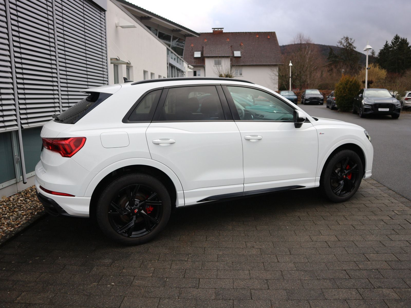 Audi Q3 45 TFSI e S tronic S line 0,5%*AHK*RFK*NAVI*C foto 3