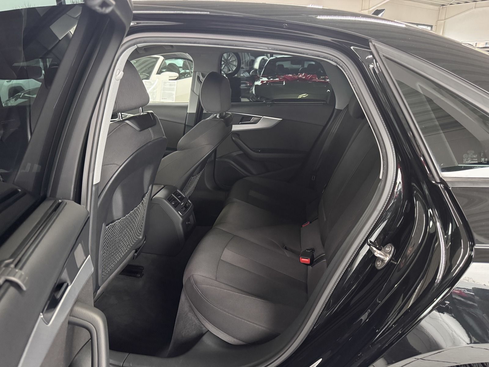 Audi A4 40 TDI advanced S-Tronic°Navi°LED°CarPlay° foto 13