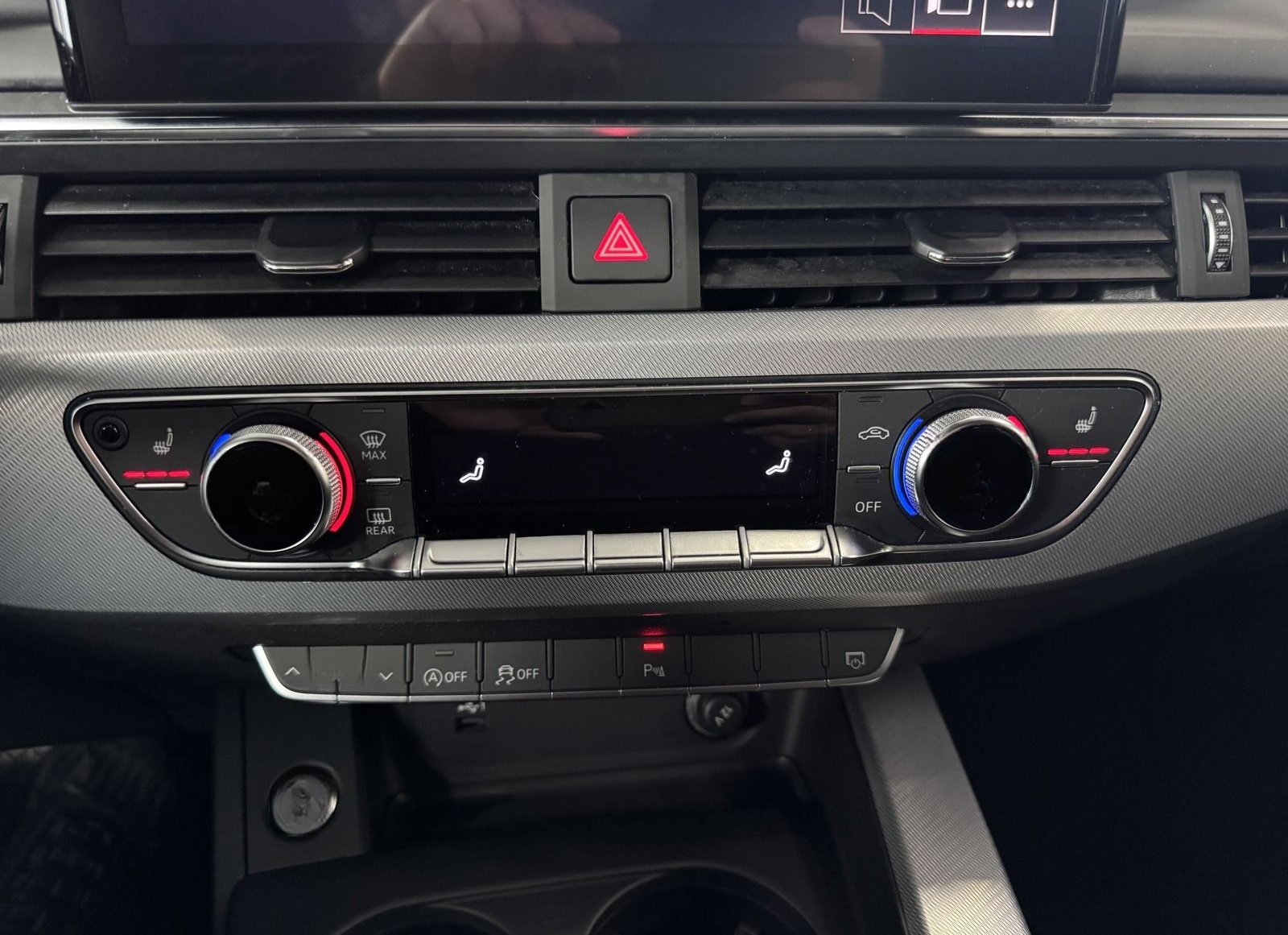 Audi A4 40 TDI advanced S-Tronic°Navi°LED°CarPlay° foto 17