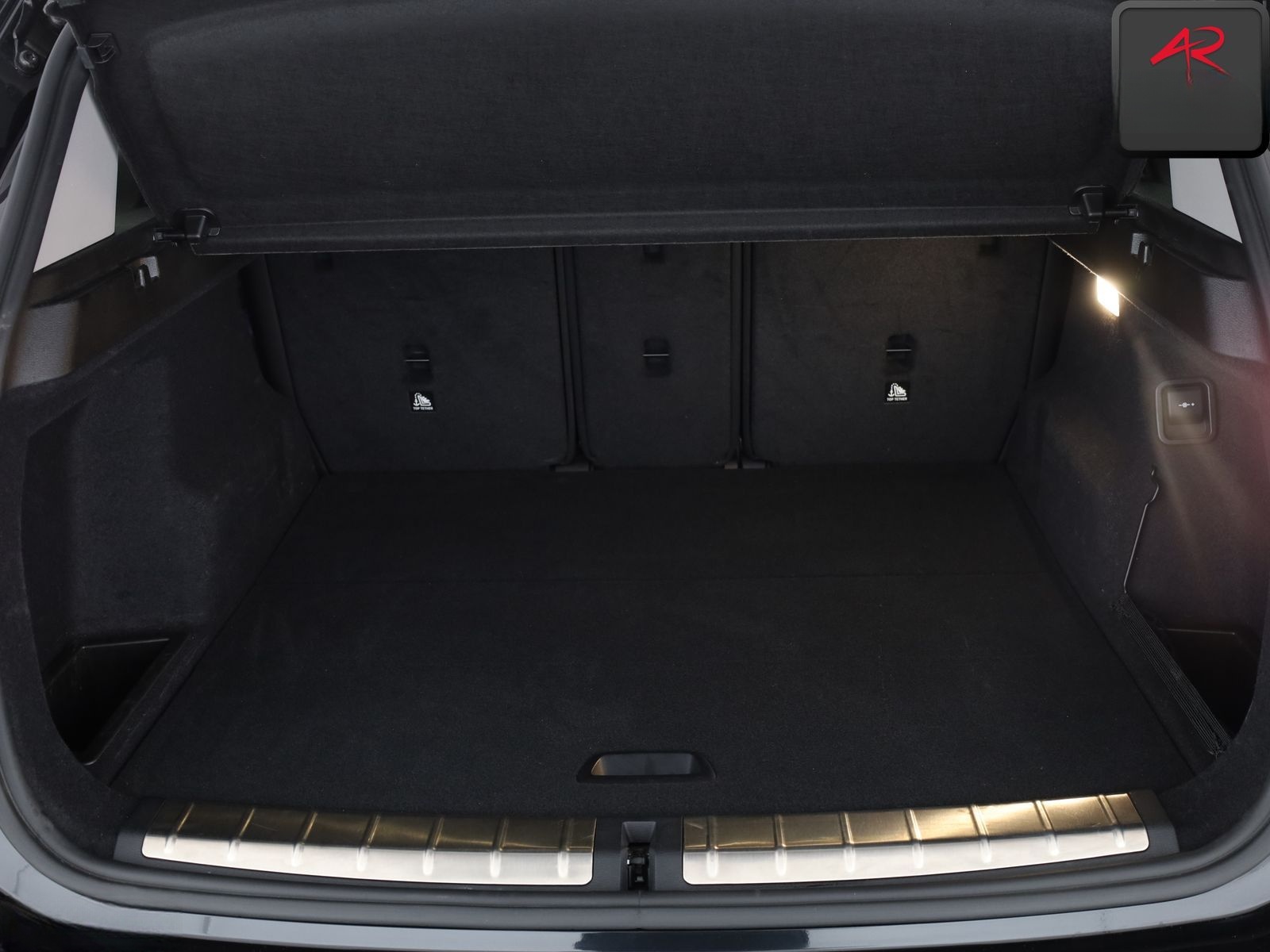 BMW X1 sDrive18i SPORT LINE AMBIENTE,KAMERA,1.HD,SH foto 13