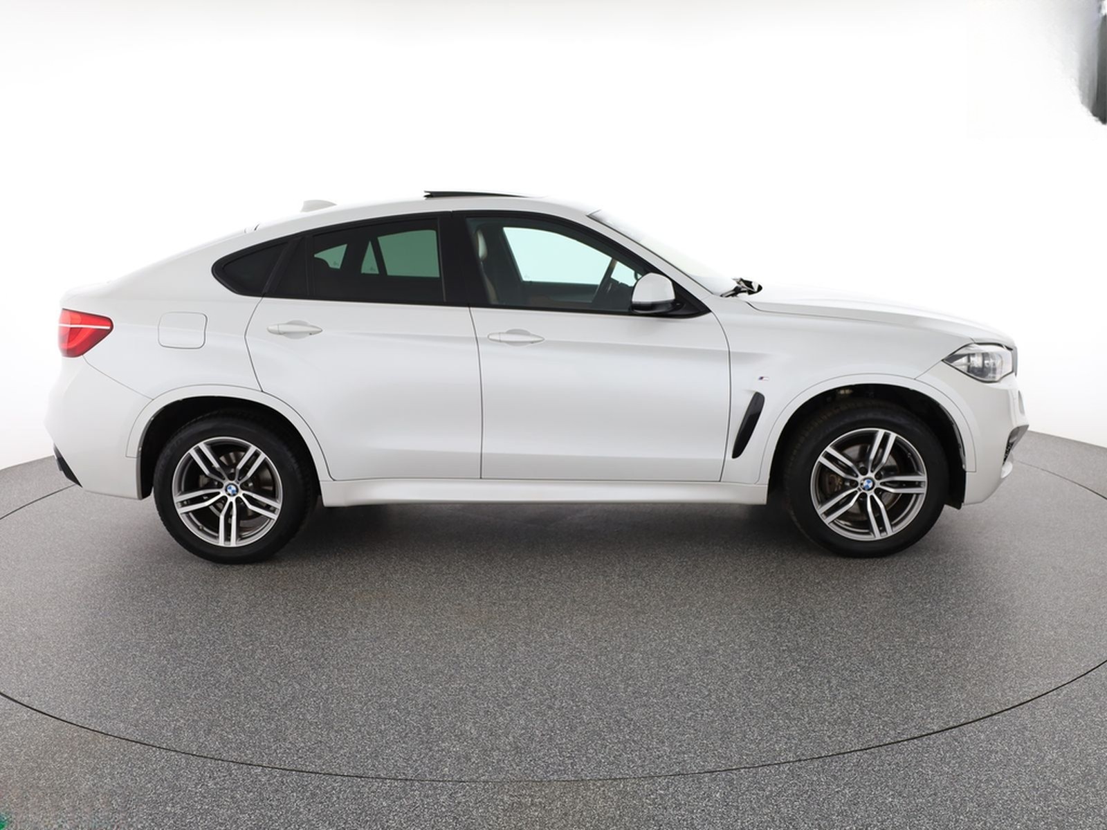 BMW X6 xDrive30d M SPORT SHADOW STANDHEIZ,KAMERA,AHK foto 6