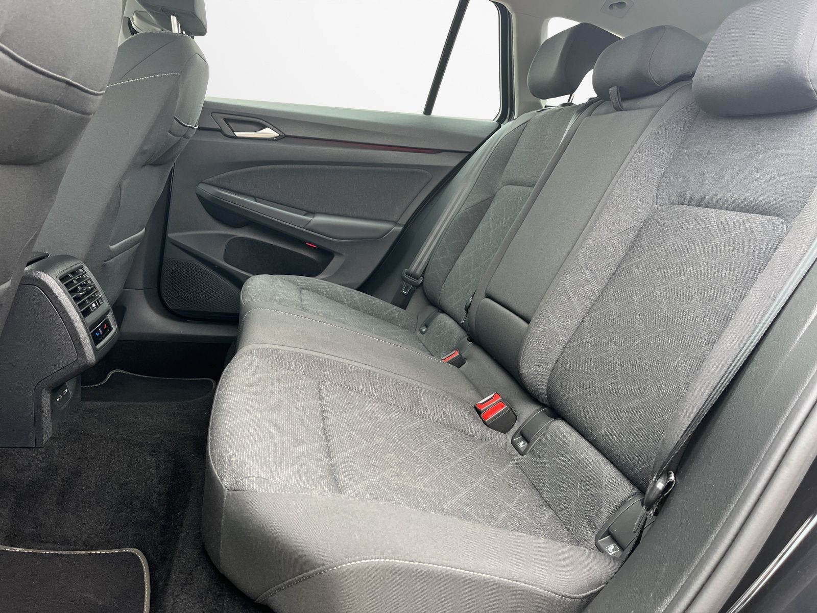 Volkswagen Golf Variant 2.0 TDI DSG Life  AHK Navi LED Kame foto 12