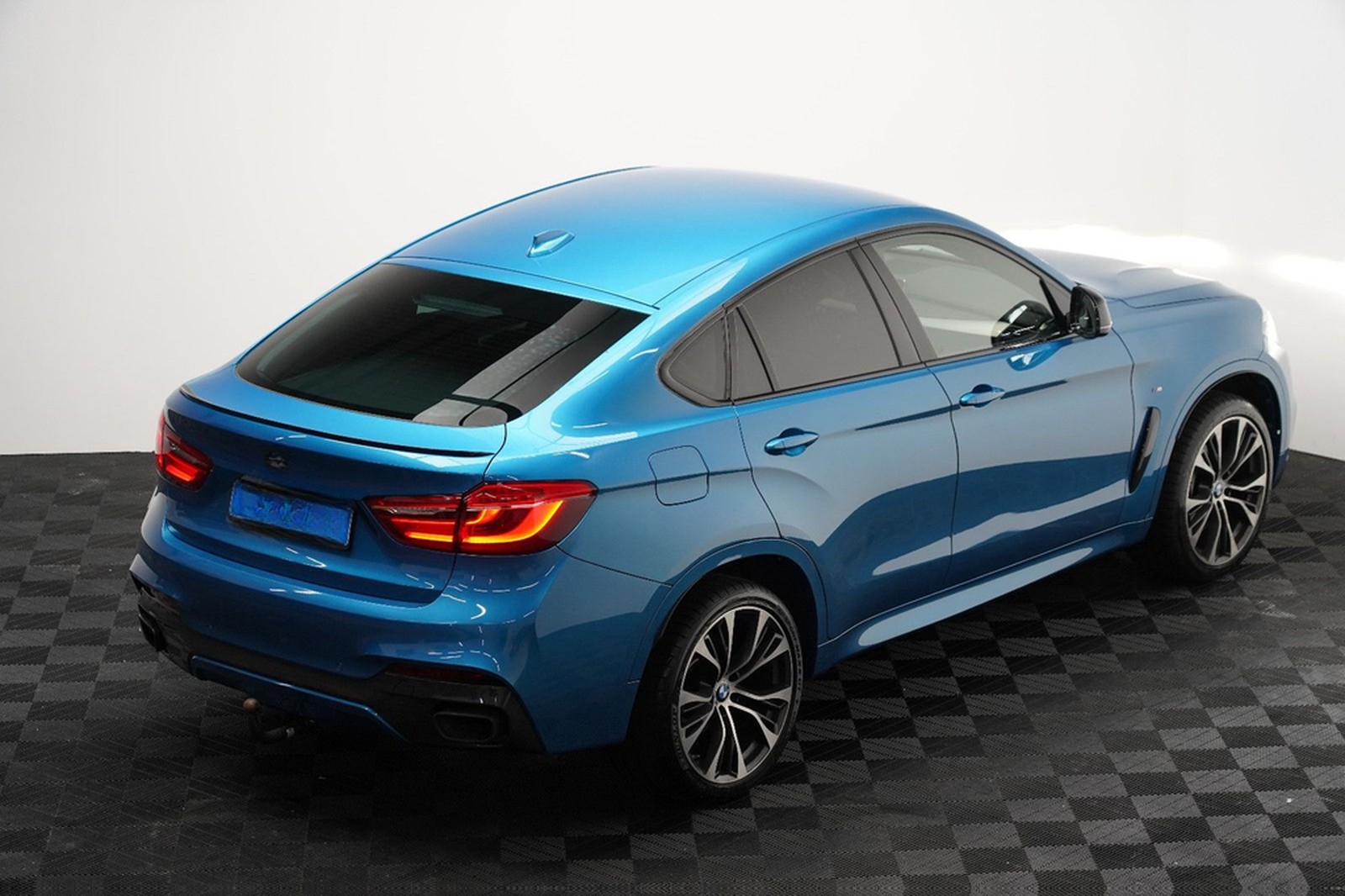 BMW X6 M50d H&K LED Memory AHK Kamera ACC Alcantara foto 10