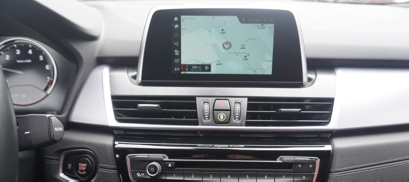 BMW 218i Active Tourer M-Sport LED Navi Sitzheizung foto 12