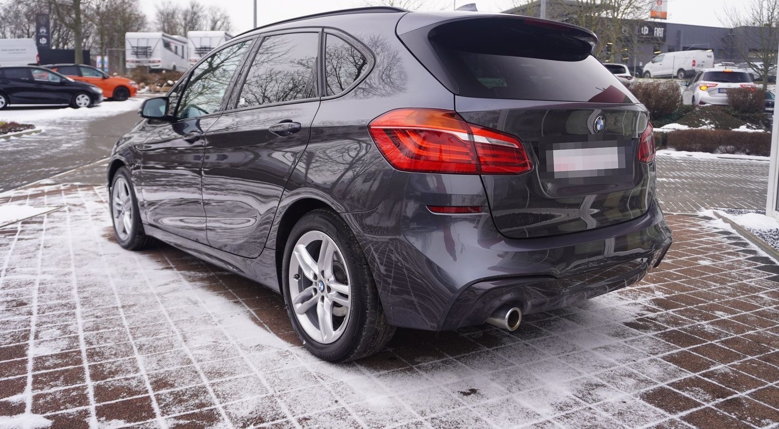 BMW 218i Active Tourer M-Sport LED Navi Sitzheizung foto 3