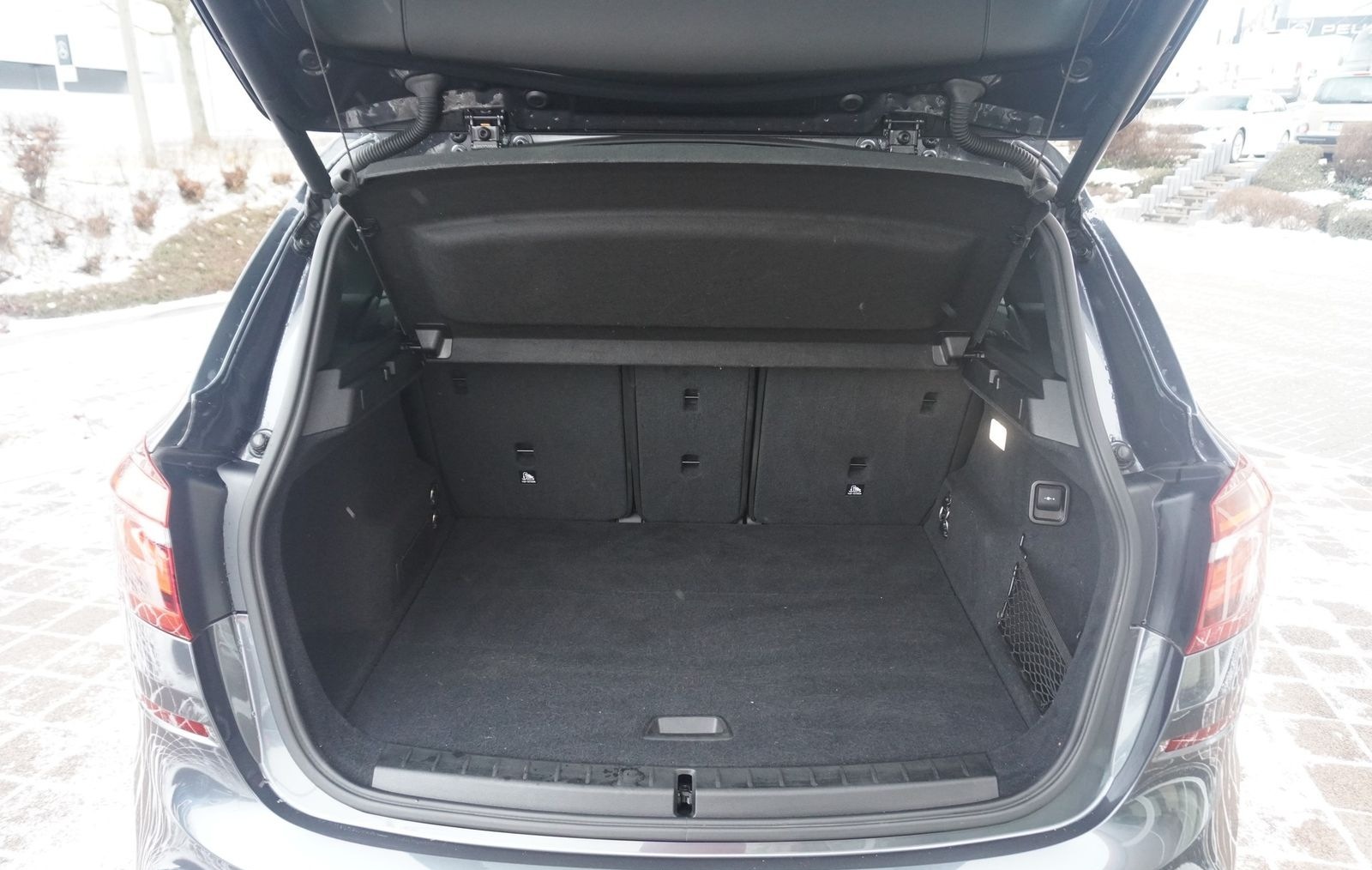 BMW 218i Active Tourer M-Sport LED Navi Sitzheizung foto 36