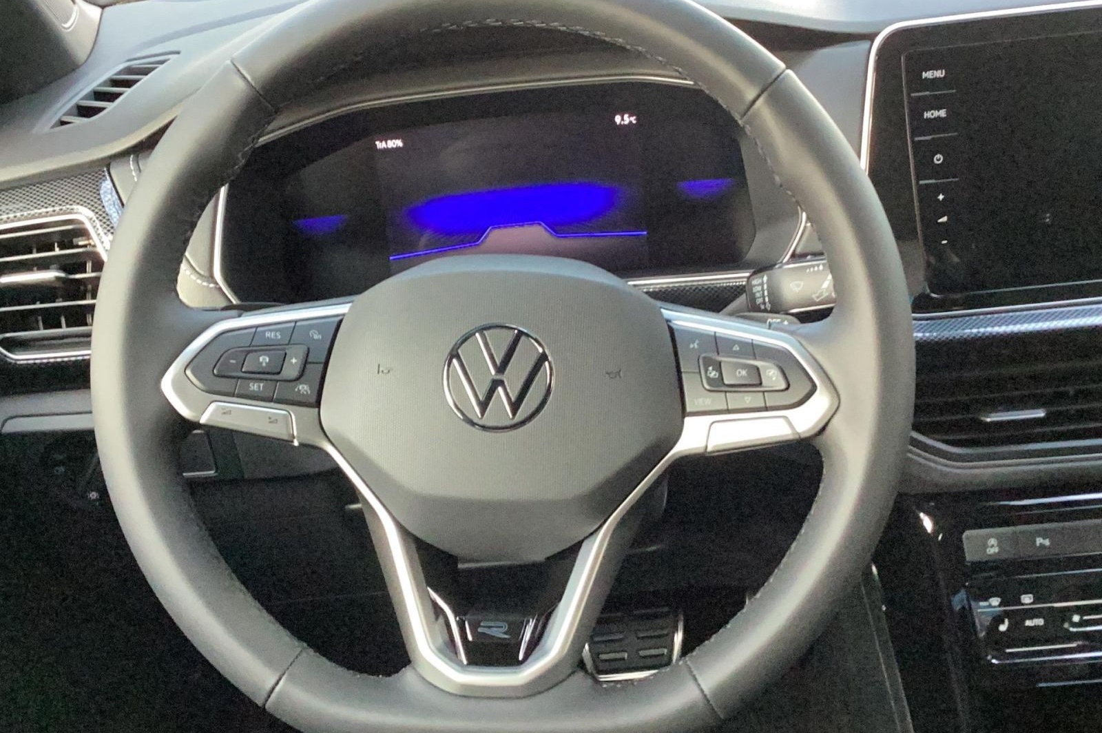 Volkswagen T-Cross 1.5 TSI R-Line DSG *AHK*R-CAM*NAV*ACC* foto 11