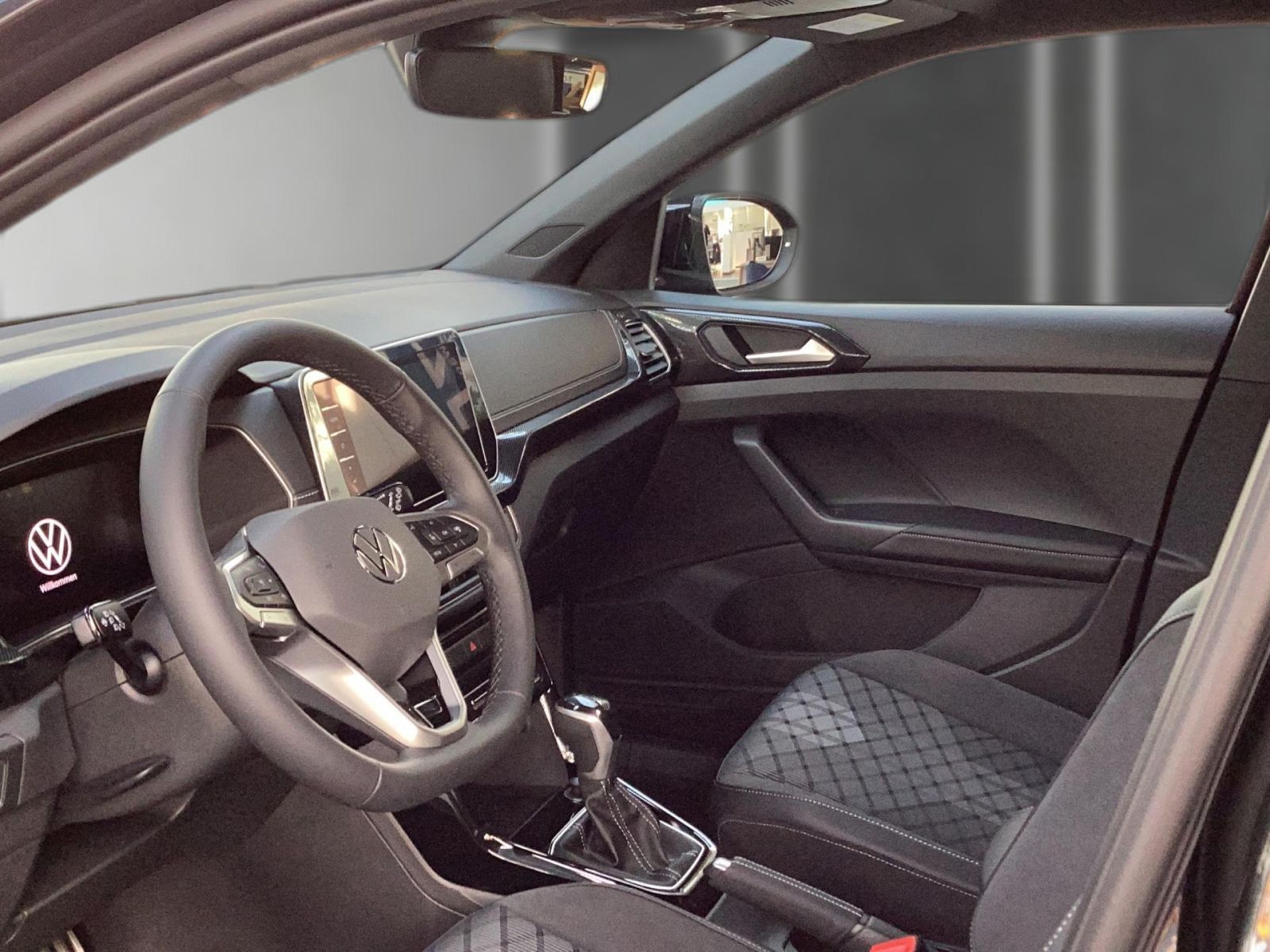 Volkswagen T-Cross 1.5 TSI R-Line DSG *AHK*R-CAM*NAV*ACC* foto 9
