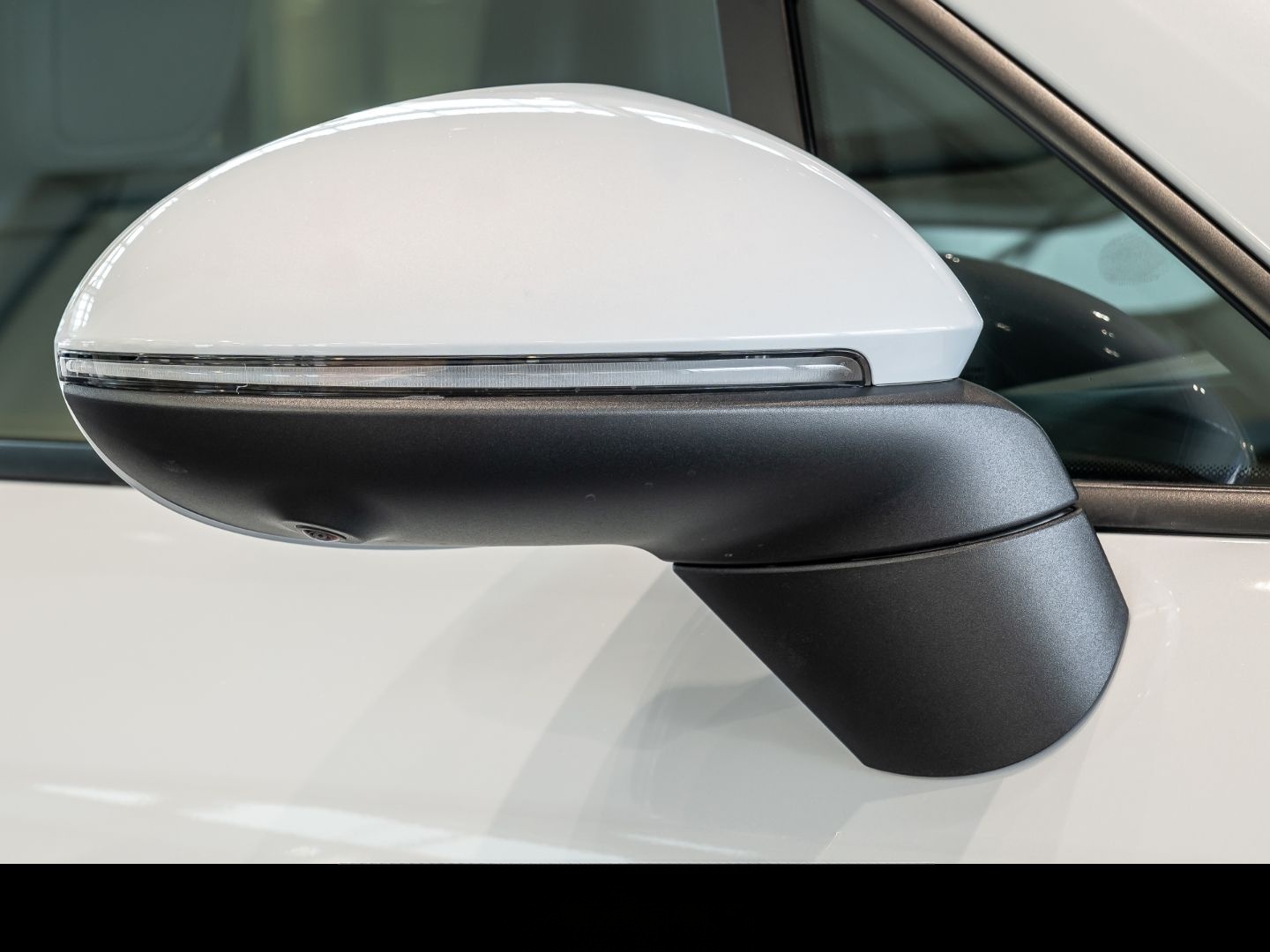 Porsche Macan 4 BOSE Luft 22Zoll 360Grad Lederpaket foto 11