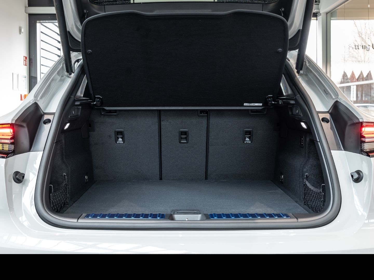 Porsche Macan 4 BOSE Luftfederung 360Grad Lederpaket foto 12