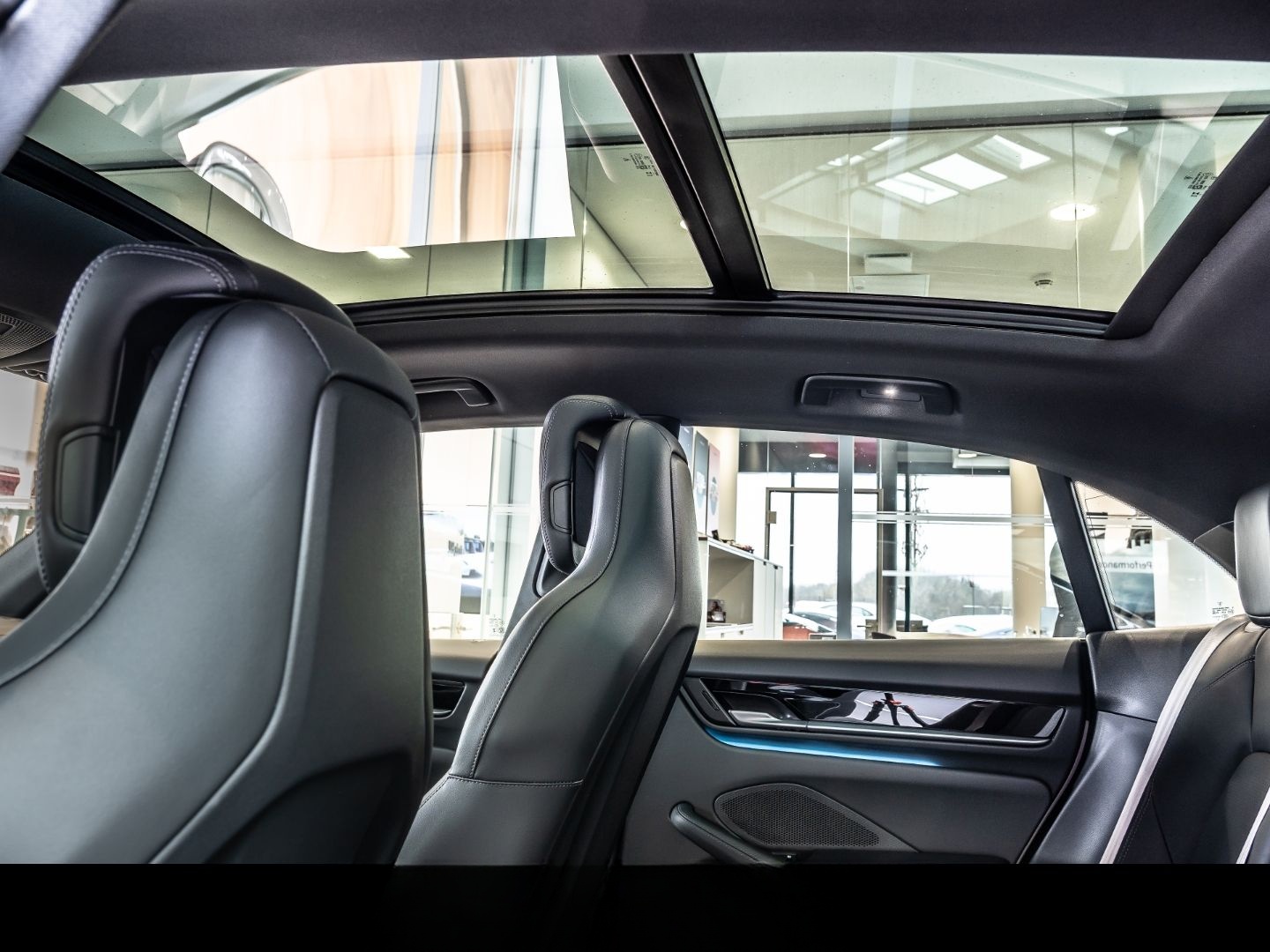 Porsche Macan 4 BOSE Luftfederung 360Grad Lederpaket foto 19