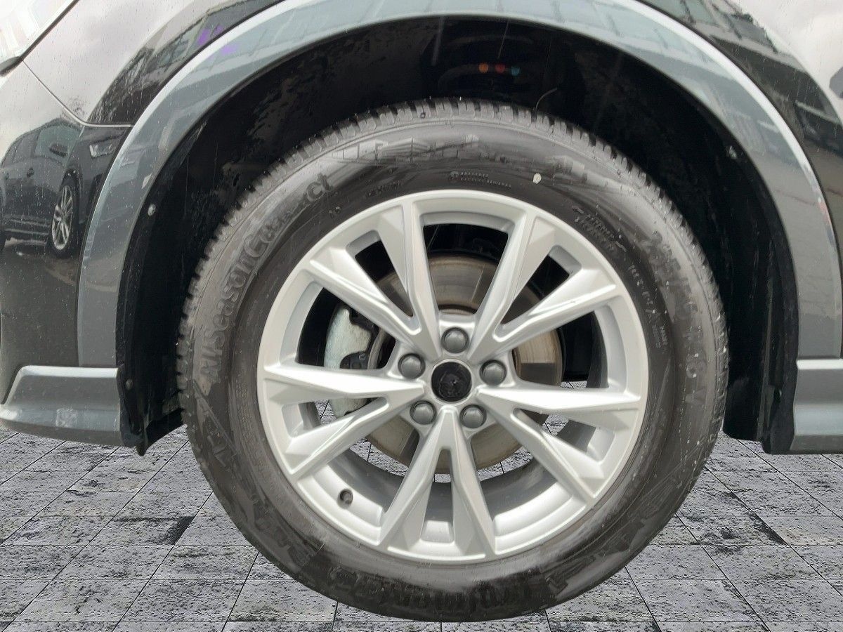 Audi Q3 Sportback 35 TDI S-TR S-LINE LED+NAVI+RFK+ACC foto 8