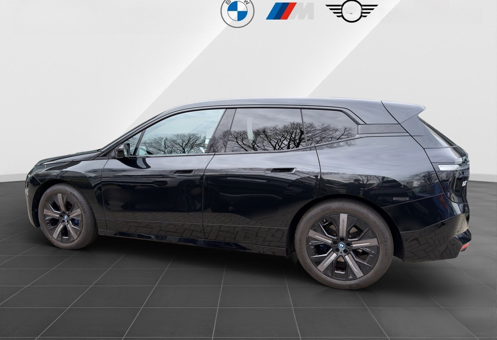 BMW iX xDrive40 21" / AHK /Laser / DrivAssProf/ Harm foto 3