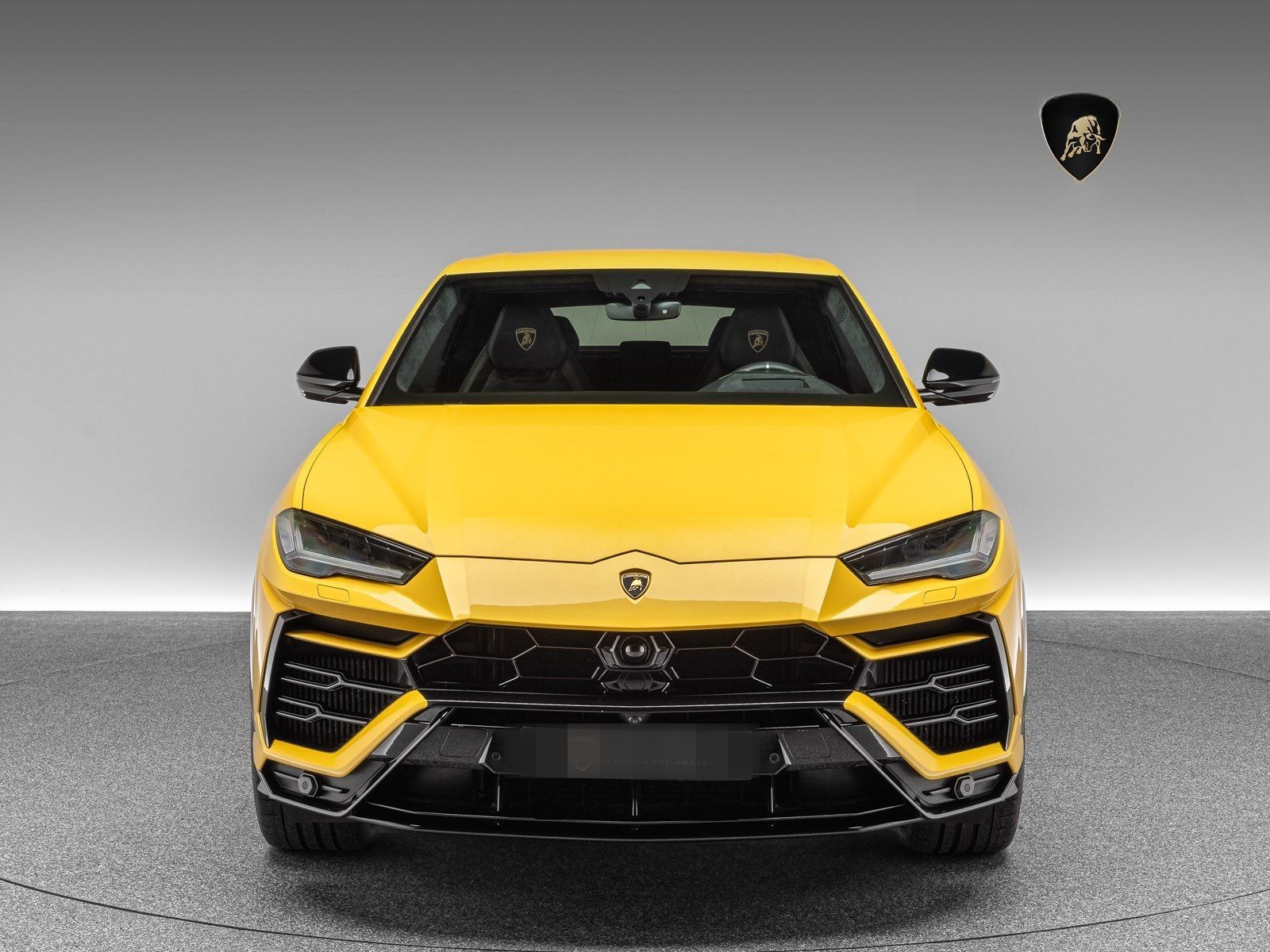 Lamborghini Urus foto 2