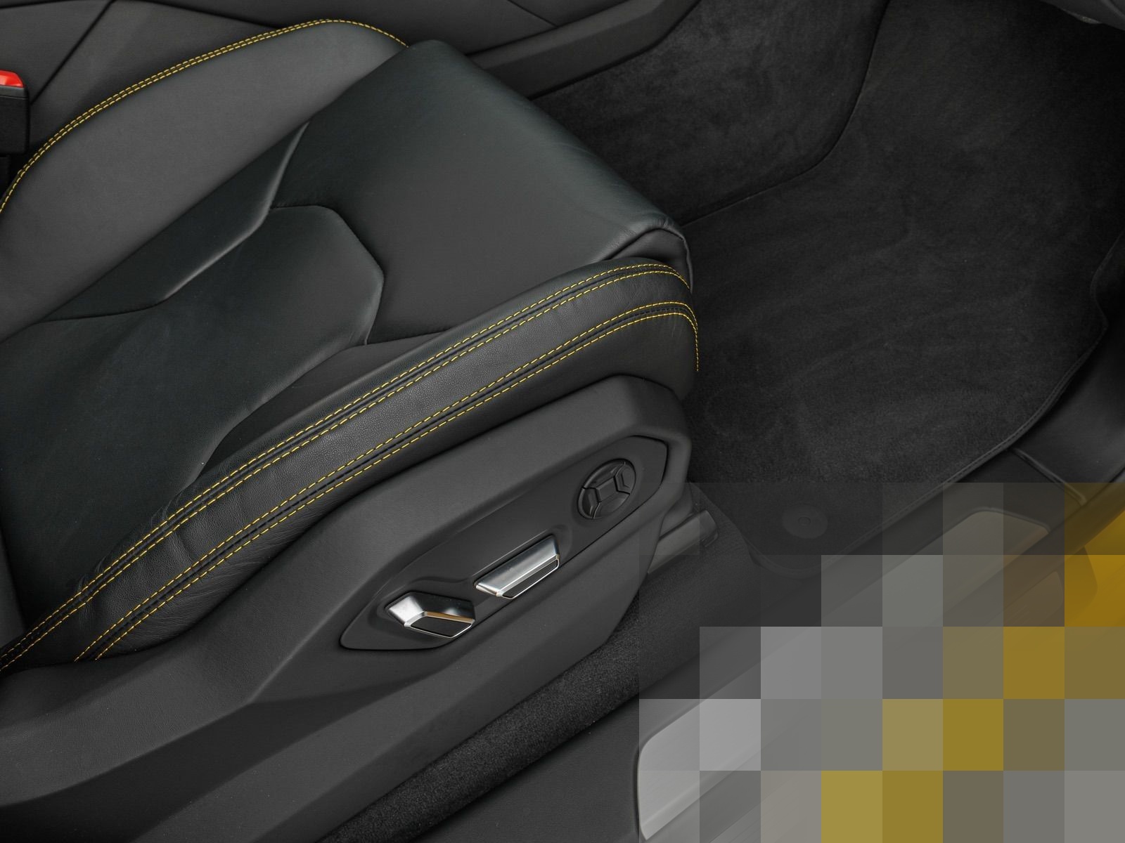 Lamborghini Urus foto 14