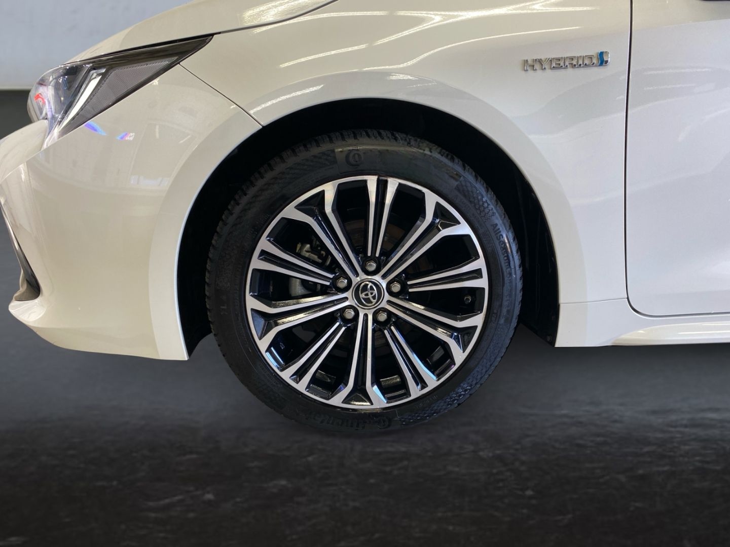 Toyota Corolla 1.8 Hybrid TS Club *Bi-LED*AHK*Navi*CAM* foto 22