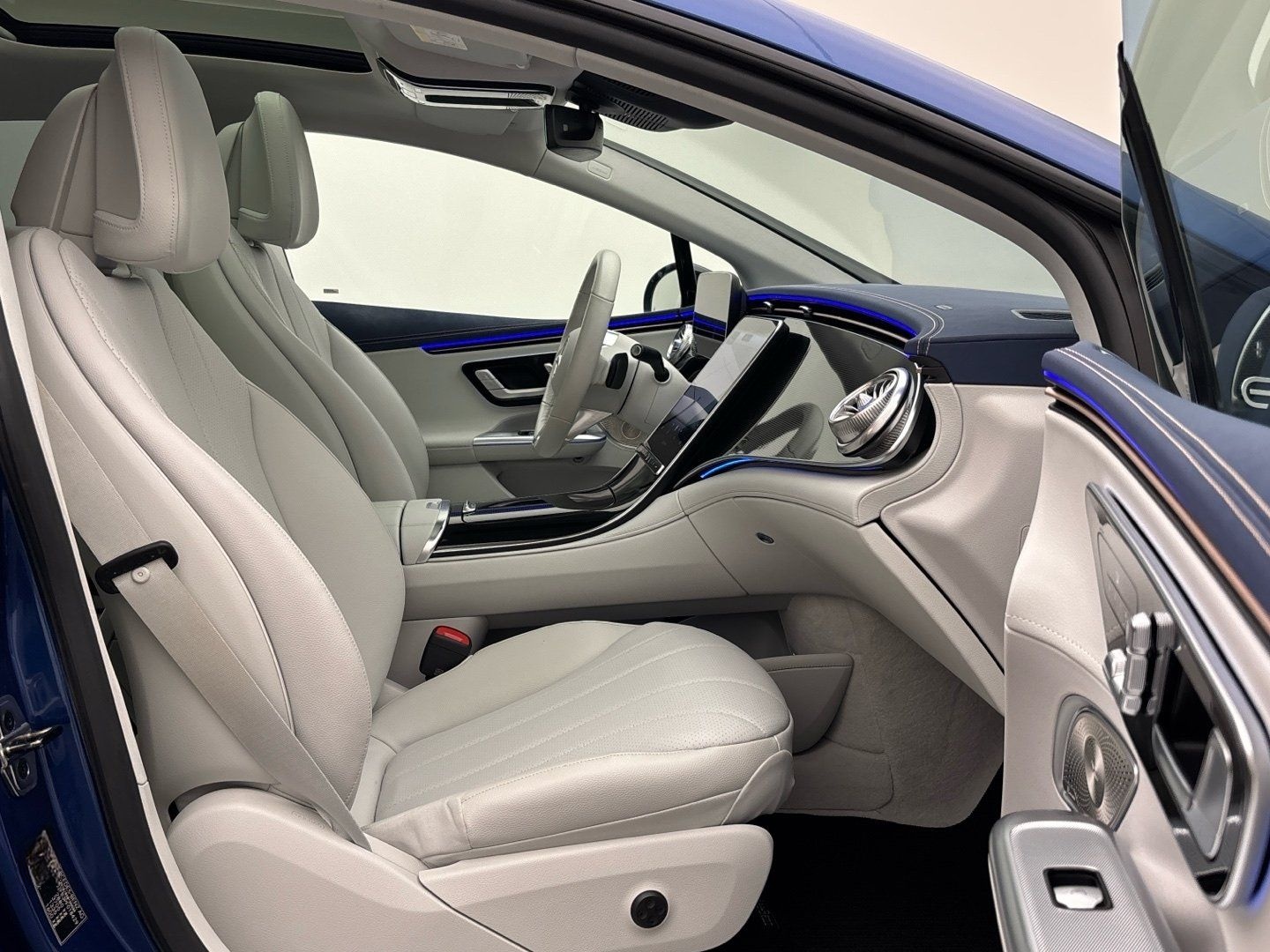 Mercedes-Benz EQE 350 AMG Night Airmatic Panorama Memory 360° foto 14